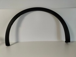 Накладка планка крила зад права vw touareg iii 18 фото №1