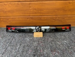 Vw passat b9 3j0 універсал r-line лампа задня зад накладка w кришка багажника 3j0945307 фото №1