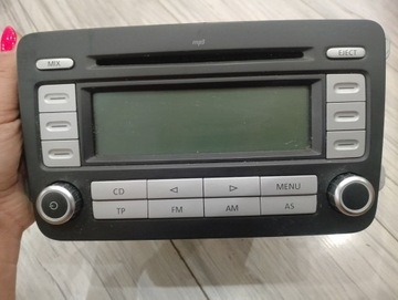 Радио cd mp3 vw golf v 7646281360 1k0035186ad фото №1