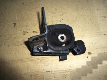 Подушка левая коробки toyota corolla e12 1.4 b 03r фото №1