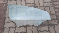 Стекло дверь правые перед seat leon ii 05-12r фото №1