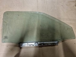 Скло двері перед права передня daewoo nexia 3d фото №1