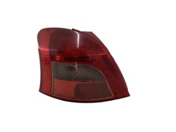 Toyota yaris ii лампа левая зад фото №1