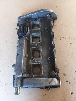 Кришка клапанів audi a4 b5 1,8 turbo фото №1