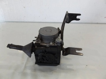 Clio iii 1,2tce насос abs 8200747140 фото №1