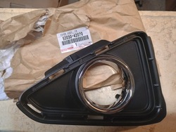 Rav4 15-18 решётка защита хром галоген бампера правая новая фото №1