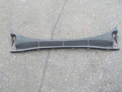 Панель під лобовим склом ford s-max mk1 6m21-u02216-a фото №1