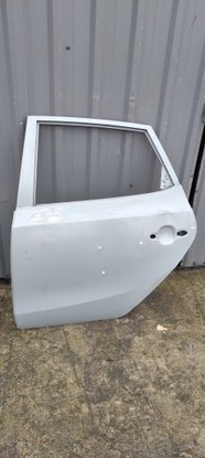 Hyundai i30 i 30 хетчбек 07-12r двері ліві зад нове оригінал фото №1