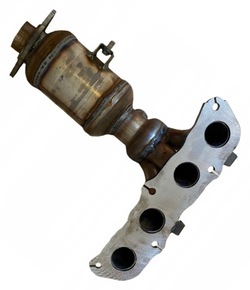 Катализатор toyota yaris 1.3i 16v 2005-2008 фото №1