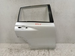 Дверь правые задние правые зад toyota corolla cross 2022- фото №1