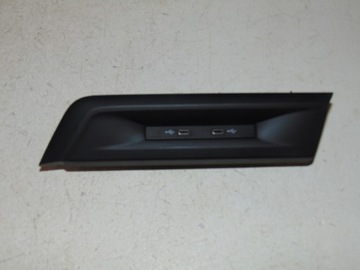 Port вхід usb c vw golf 8 viii 5na035736 фото №1