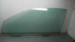 Скло ліва перед vw polo iv 03r 1.2b фото №1