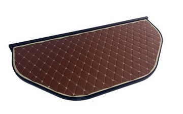 Полиця середня столик rtv na капот daf xf 106 po 2013 r стьобана romby фото №1