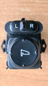 Панель зеркал honda civic viii nh167l 0177t фото №1