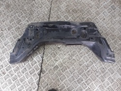 Подрамник траверса audi a2 1.4 16v фото №1