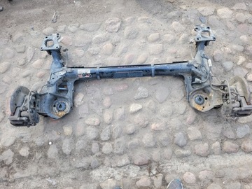 Вісь зад балка підвішування peugeot partner iv berlingo iv фото №1