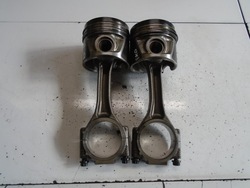 Audi a3 vw golf v 2.0tdi bkd поршень з шатуном фото №1