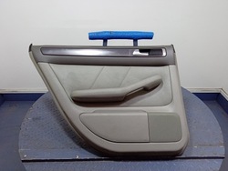 A6 c5 рестайлінг sedan оббивка двері зад ліва шкіра фото №1