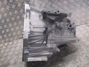 Коробка передач коробки передач renault scenic iv 1,6dci nd4012 фото №1