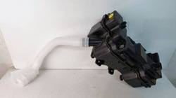 Бак склоомивача audi q4 volkswagen id.3 id.4 id.5 id.7 фото №1