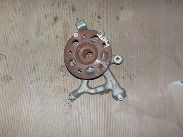 Підвішування поворотна опора ступиця ліва перед mercedes c-klasa w204 4matic 4x4 фото №1