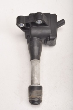 Ford fiesta mk8 1.0 катушка зажигания h1bg-12a366-aa фото №1