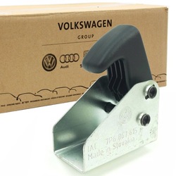 Кріплення оригінальні тримач кронштейн багажу volkswagen touareg cr 7p6867615 фото №1