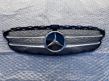 Решётка радиатора решётка mercedes c класс w205 a205 a2058801704 фото №1
