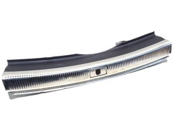 Audi a5 sportback защита порога багажника 8t8864513 фото №1