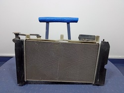 Avensis t25 1.8 vvti радіаторів води вентилятор вентилятор 16363-0d090 фото №1