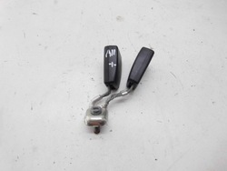 Застёжка ремня сиденья средняя 1k0857739h vw golf v задняя оригинал фото №1