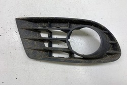 Решётка противотуманные фары vw golf plus 5m1, 521 5m0853665c 2.0l дизель 103kw 2005 фото №1