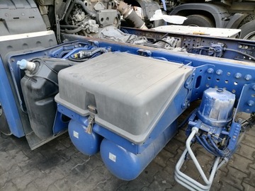 Коробка аккумуляторов mercedes actros mp4 arocs фото №1