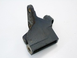 Лапи кронштейн 3.0 b v6 audi a4 b6 a6 c5 a8 d3 фото №1