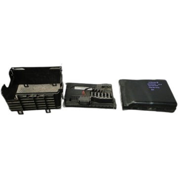 Коробка предохранителей акумулятора seat cordoba 6l 1.4b 6q0937550f 6q091541 фото №1