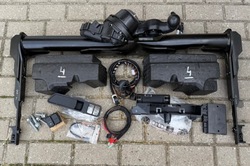 Audi q5 80a гибрид hak буксировочный модуль кнопка жгуты болты набор фото №1