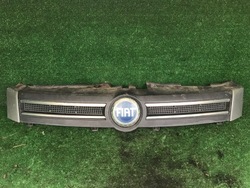 Решітка решітка радіатора fiat panda ii wwa фото №1