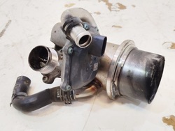 Клапан + радиаторов egr vw passat b8 1.6 tdi dcx комплект ! фото №1