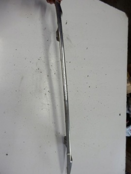 Toyota previa ii 05 планка багажника крышки зад фото №1