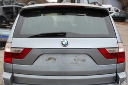 Кришка багажника зад bmw x3 e83 сріблясто-сірий a08 фото №1