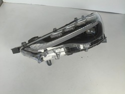 Лампа ліва фара toyota corolla cross повний led фото №1