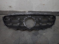 Решітка mercedes e-klasa w213 a2138880123 фото №1