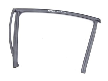 Fiat stilo прокладка скла двері правий зад 5d hb фото №1