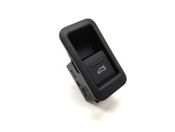Audi q3 83a кнопка крышки багажника 83a959831 фото №1