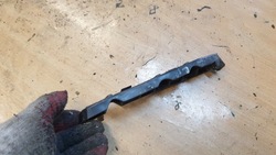 Dacia sandero i ползун бампера левый перед фото №1