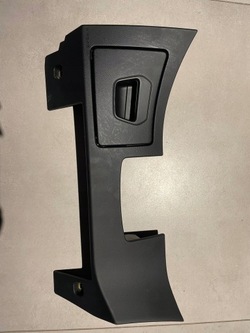 Бардачок захист pod панель приладів audi a6 c8 фото №1