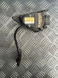 Потенциометр газа renault master ii 8200313106 фото №1