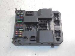 Citroen c5 i коробка предохранителей bsi j03-00 9651196880 фото №1