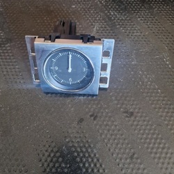 Годинник консолі passat b7 3aa919204a фото №1