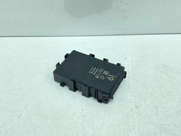 Toyota prius prime 2016 модуль керування шлюз фото №1